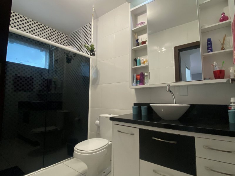 Casa à venda Carianos com 220m² e 2 quartos por R$ 580.000 - 540921432-a02eb513-67c0-4c60-b616-abe334dad492.jpeg