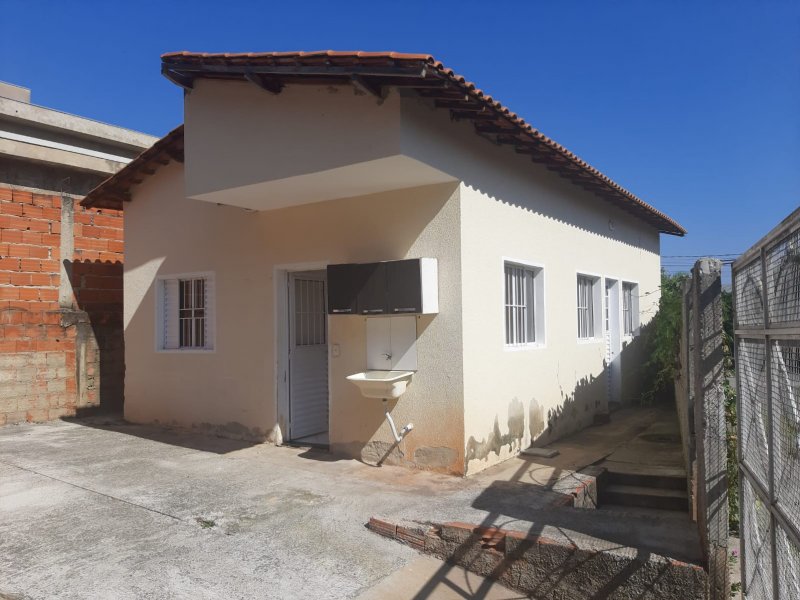 Casa à venda Jardim Residencial Villa Amato com 62m² e 2 quartos por R$ 235.000 - 1239122606-img-20220629-wa0193.jpg