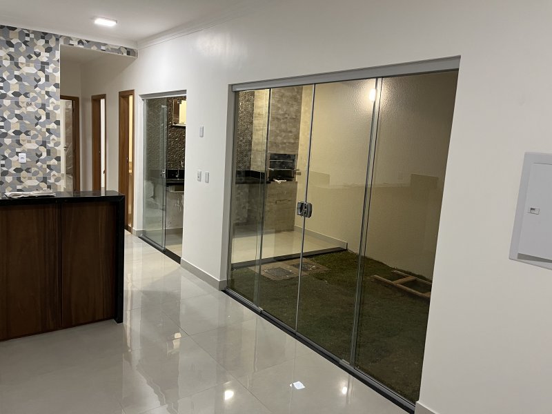 Casa à venda Bairro Alvorada com 107m² e 3 quartos por R$ 380.000 - 1470843479-8866bbb5-9341-4b11-a9d2-0530d6134380.jpeg