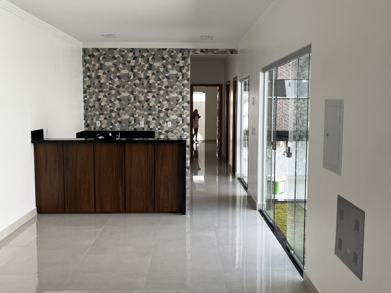 Casa à venda Bairro Alvorada com 107m² e 3 quartos por R$ 380.000 - 1513819338-07ddd511-7e9f-4231-ab39-4f3427345875.jpeg