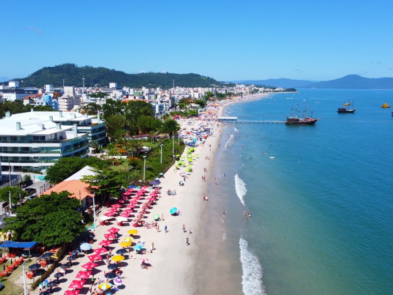 Apartamento para alugar Cachoeira do Bom Jesus com 40m² e 1 quarto por R$ 400 - 173217209-dji-0926.JPG