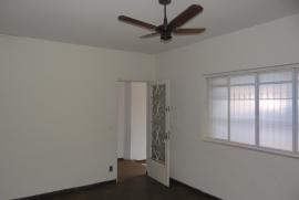 Casa à venda Jardim Bandeirantes com 120m² - 2 dormitórios -  vagas - R$ 415.000 - 1742852049-dsc00010.JPG