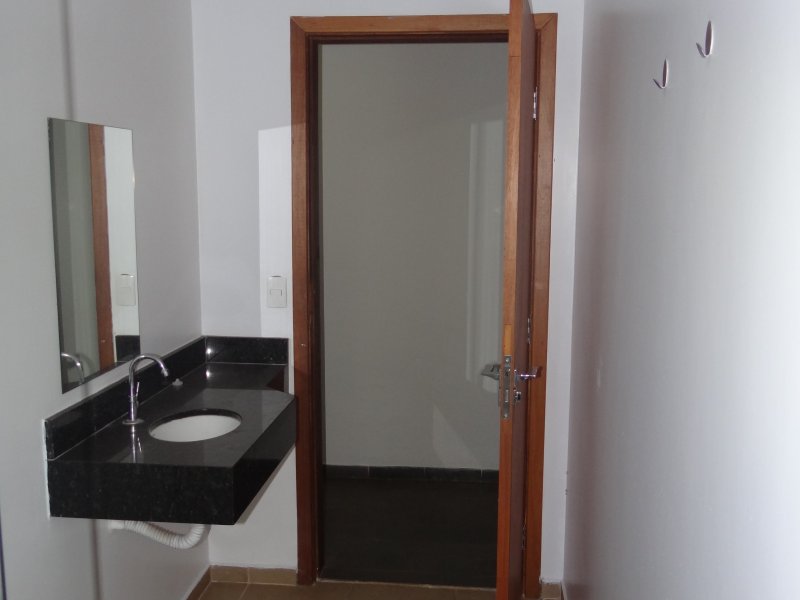 Casa à venda Jardim Bandeirantes com 120m² e 2 quartos por R$ 415.000 - 1260364353-dsc00077.JPG