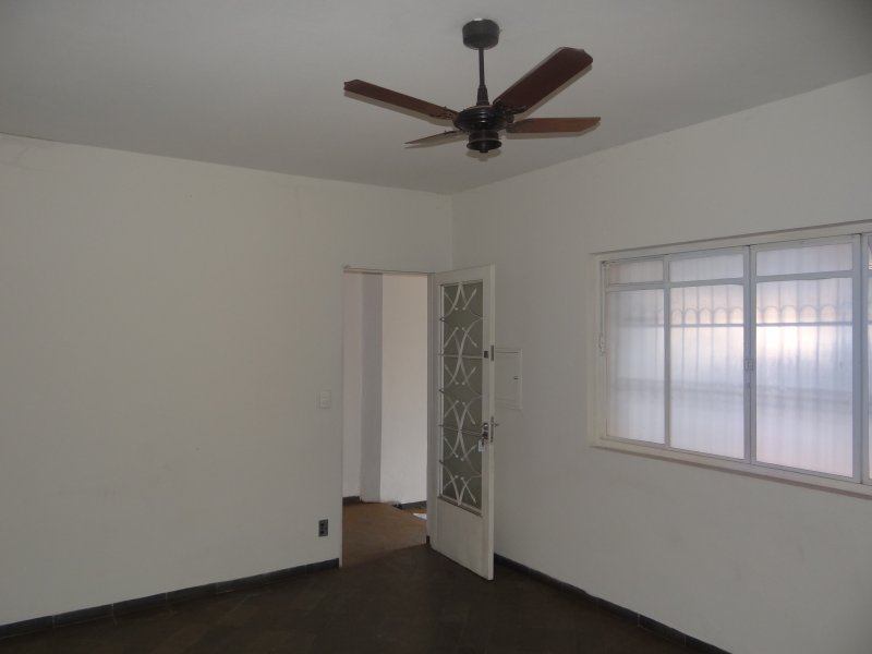 Casa à venda Jardim Bandeirantes com 120m² e 2 quartos por R$ 415.000 - 1742852049-dsc00010.JPG