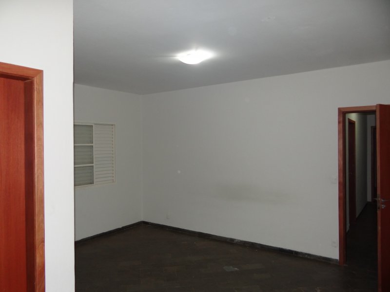 Casa à venda Jardim Bandeirantes com 120m² e 2 quartos por R$ 415.000 - 582547639-dsc00092.JPG