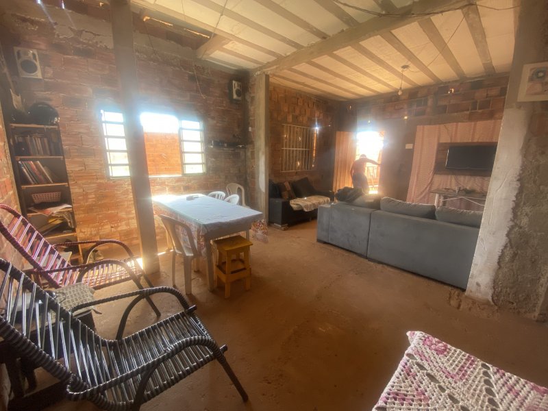 Casa à venda Jardim Alvorada com 300m² e 3 quartos por R$ 150.000 - 150389877-4dc0e878-9297-4373-abf1-4cdb65181c7c.jpeg