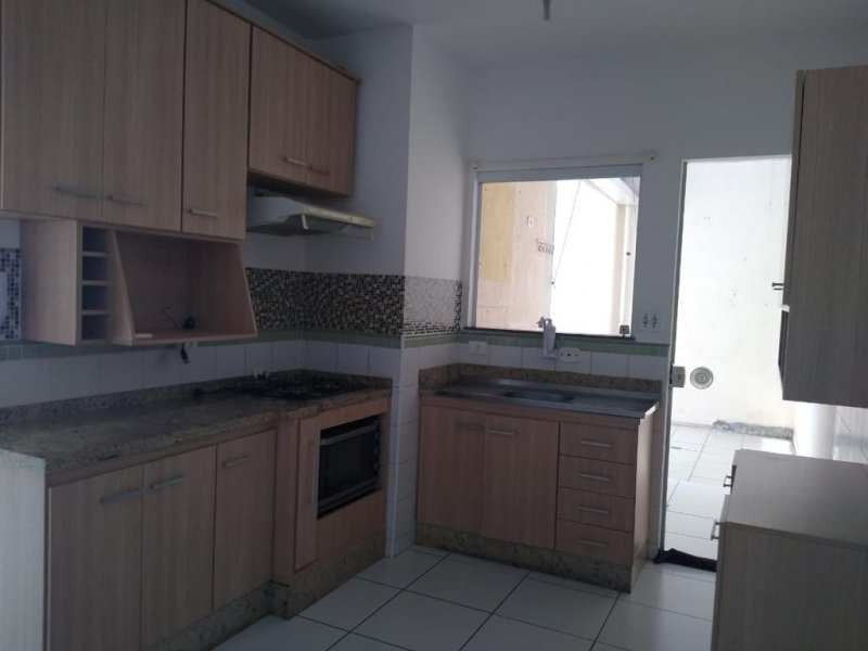 Casa à venda Vila Lavinia com 102m² e 3 quartos por R$ 380.000 - 1449968127-img-20220817-wa0040.jpg