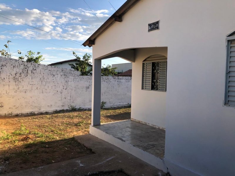 Casa à venda Setor Norte com 390m² e 2 quartos por R$ 159.000 - 255971588-photo-2022-04-24-17-46-02-2.jpg