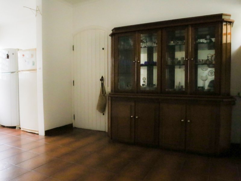 Casa à venda Caxingui com 272m² e 5 quartos por R$ 1.600.000 - 1509447544-3288b31b-913c-4951-844a-64115f180b33.jpeg