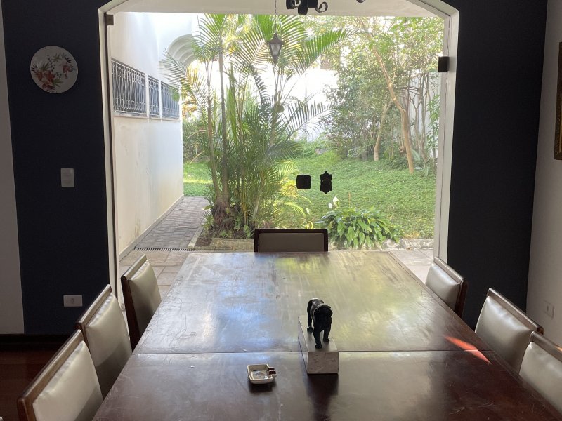 Casa à venda Caxingui com 272m² e 5 quartos por R$ 1.600.000 - 1570101901-5a802e77-1083-43a1-a378-7e913a8877a7.jpeg
