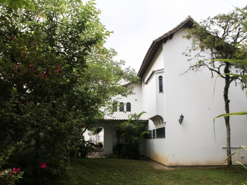 Casa à venda Caxingui com 272m² e 5 quartos por R$ 1.600.000 - 255943528-a578fb32-d2e3-42a2-b8a9-e4f0442d82a2.jpeg