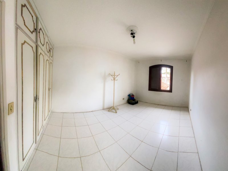 Casa à venda Caxingui com 272m² e 5 quartos por R$ 1.600.000 - 266504754-f777b12f-27d5-4c62-937f-e5a51f63152f.jpeg