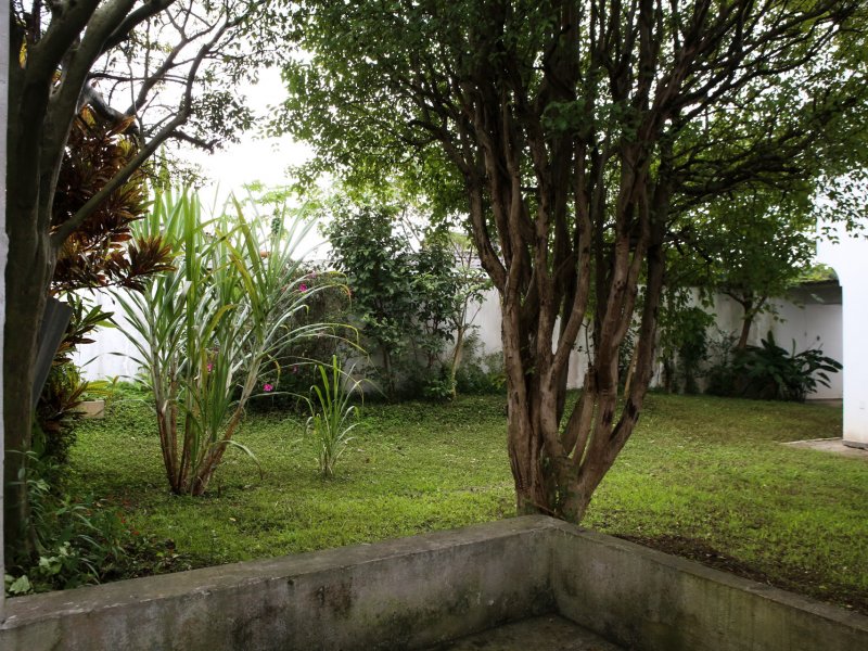 Casa à venda Caxingui com 272m² e 5 quartos por R$ 1.600.000 - 893372186-6b44aca6-ddf9-48da-9e72-d5d382c208e2.jpeg