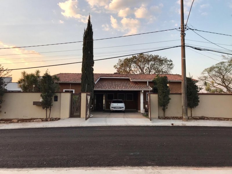 Casa à venda Jardim dos Pinheiros com 480m² e 5 quartos por R$ 1.600.000 - 2108516479-img-20200904-wa0023.jpg