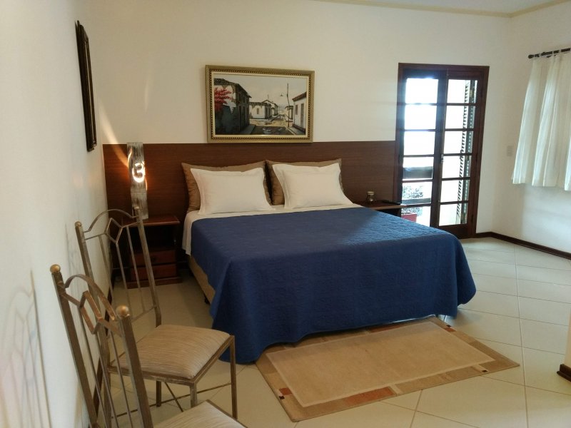 Casa à venda Jardim dos Pinheiros com 480m² e 5 quartos por R$ 1.600.000 - 265873719-img-20181027-112440971.jpg