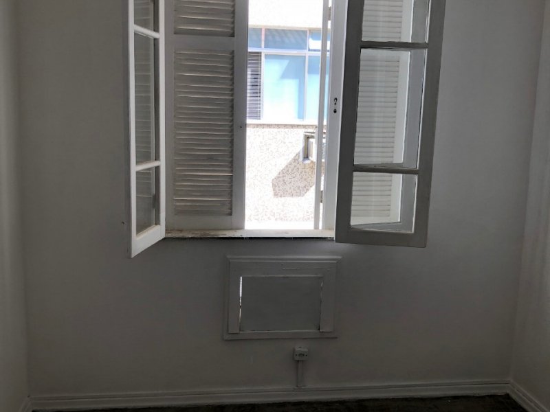 Apartamento à venda Leblon com 60m² e 2 quartos por R$ 998.000 - 1816353469-img-20220320-wa0018.jpg