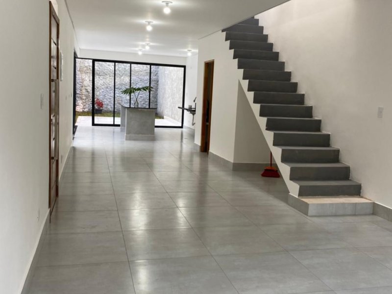 Casa à venda Jardim Bolívia com 328m² e 3 quartos por R$ 980.000 - 1202070254-sala.jpeg