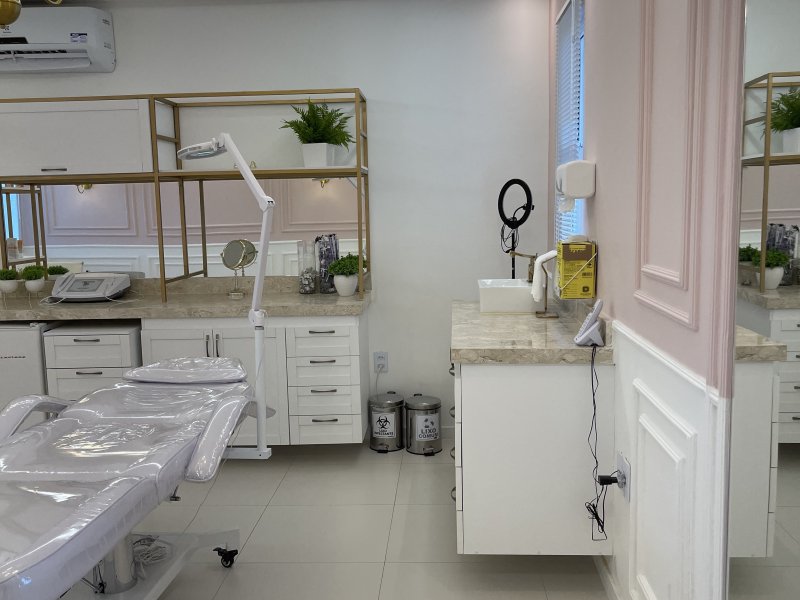 Comercial à venda Meireles com 30m² e 1 quarto por R$ 35.000 - 1047029093-90649ecc-5f0b-4c69-8da6-d8e572d32a91.jpeg