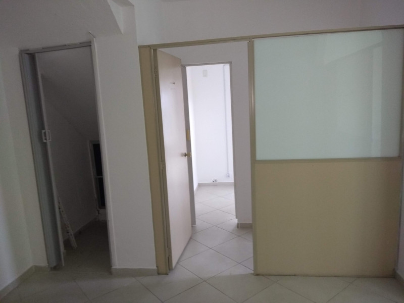 Comercial para alugar Cascadura com 60m² e 1 quarto por R$ 600 - 1217268251-img-20201106-095420283.jpg