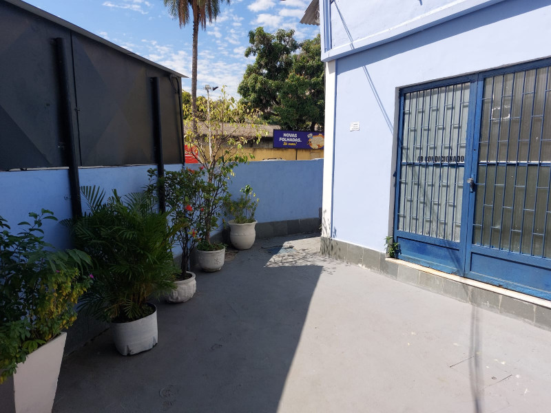 Comercial para alugar Cascadura com 60m² e 1 quarto por R$ 600 - 12823161-whatsapp-image-2022-08-26-at-11.jpeg