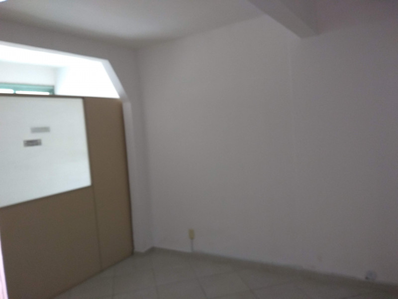 Comercial para alugar Cascadura com 60m² e 1 quarto por R$ 600 - 1771741234-img-20201106-095309254.jpg