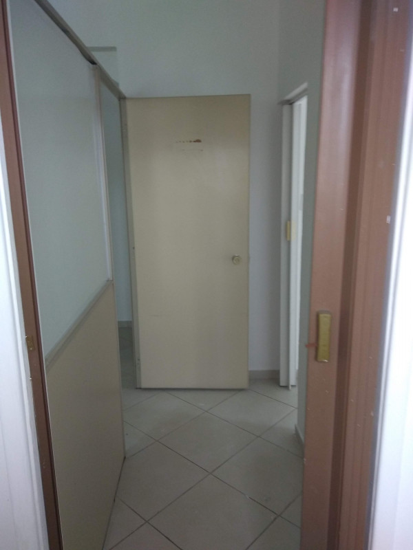 Comercial para alugar Cascadura com 60m² e 1 quarto por R$ 600 - 500389611-img-20201106-095444390.jpg