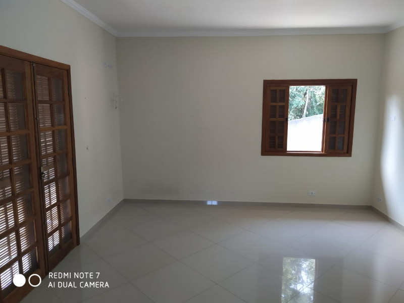 Casa de condomínio à venda Parque das Rosas com 460m² e 3 quartos por R$ 900 - 421939449-suite.jpeg