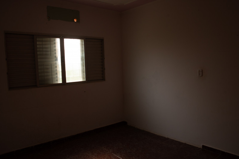 Casa à venda Vl. Sílvia Regina com 432m² e 3 quartos por R$ 490.000 - 116300833-swf5157.jpg