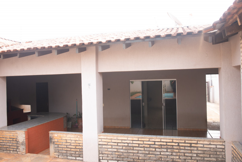 Casa à venda Vl. Sílvia Regina com 432m² e 3 quartos por R$ 490.000 - 1380097618-swf5151.jpg