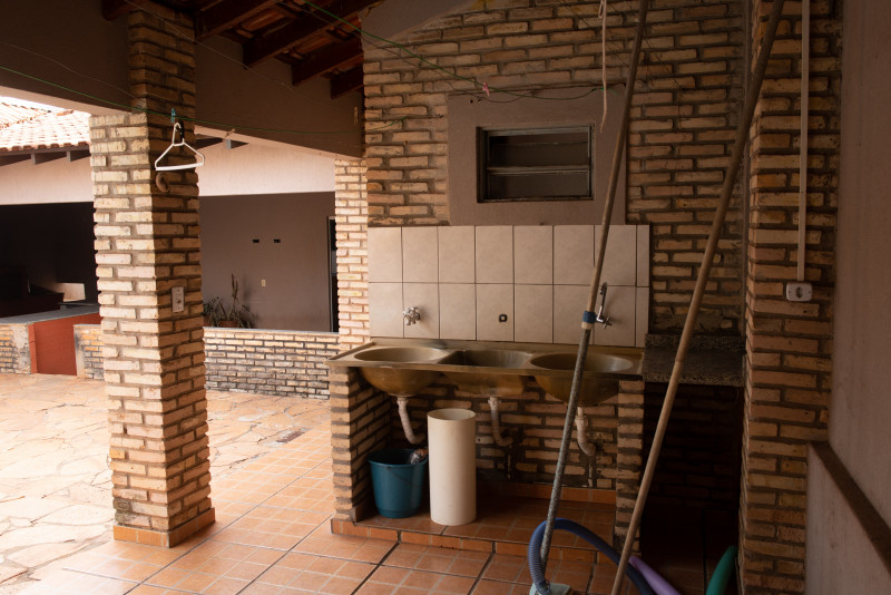 Casa à venda Vl. Sílvia Regina com 432m² e 3 quartos por R$ 490.000 - 916218341-swf5150.jpg