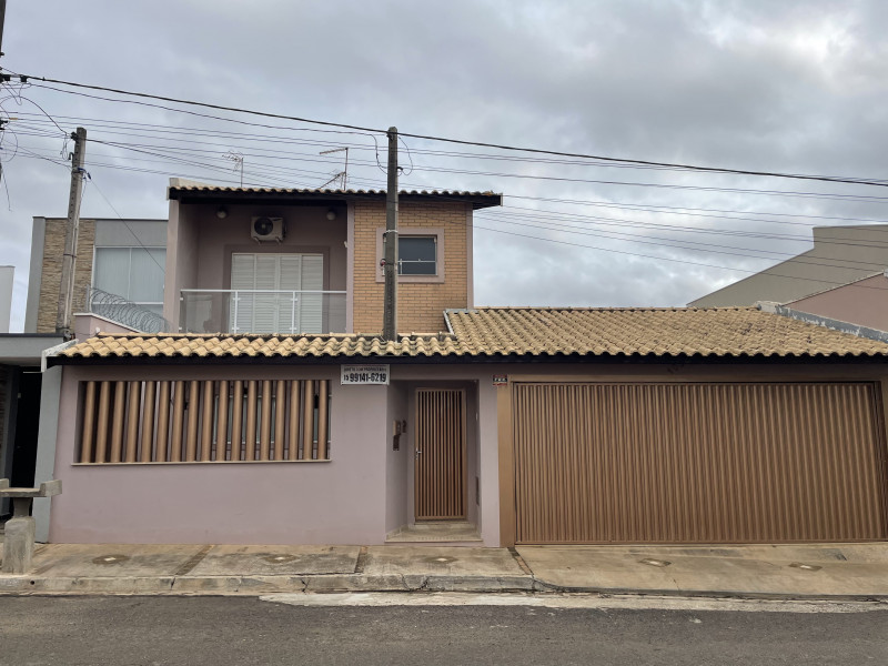 Casa à venda Residencial Village Vitória com 200m² e 3 quartos por R$ 600.000 - 1137832120-d3d0e881-bc63-477f-87d8-0dc178af714c.jpeg