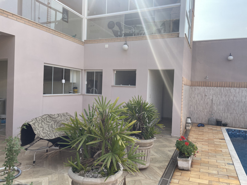 Casa à venda Residencial Village Vitória com 200m² e 3 quartos por R$ 600.000 - 1739698402-0f176cf5-7b4e-4e8a-aa26-33e73d3373b0.jpeg