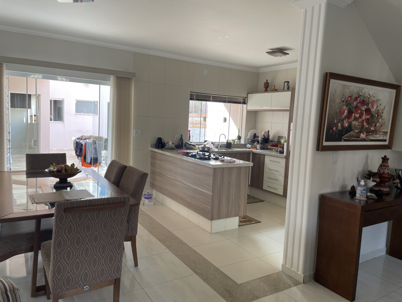 Casa à venda Residencial Village Vitória com 200m² e 3 quartos por R$ 600.000 - 194621662-51695a77-d509-47c6-ab54-3493a9697461.jpeg