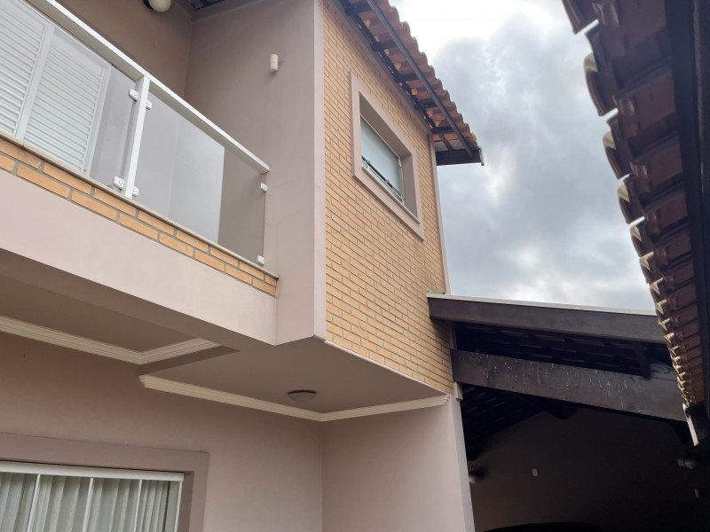 Casa à venda Residencial Village Vitória com 200m² e 3 quartos por R$ 600.000 - 816984019-44bd8620-42d0-43e2-aa51-a4fef16a52c3.jpeg