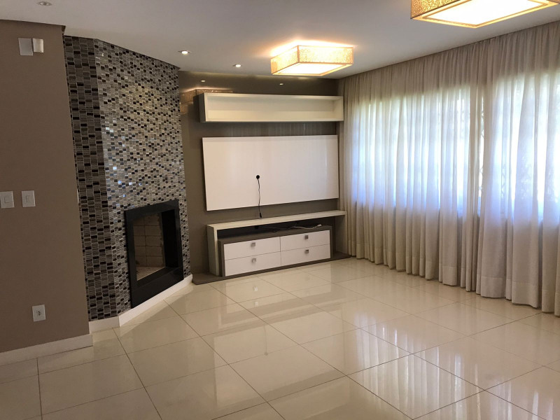 Casa à venda Morro do Espelho com 270m² e 3 quartos por R$ 1.450.000 - 1046518619-25.jpeg