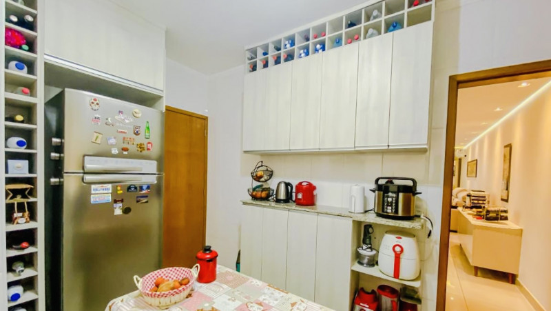 Casa à venda Tatuapé com 375m² e 3 quartos por R$ 1.310.000 - 2019267987-c00d65a3-162a-44c0-9675-d528fc62070e.jpeg