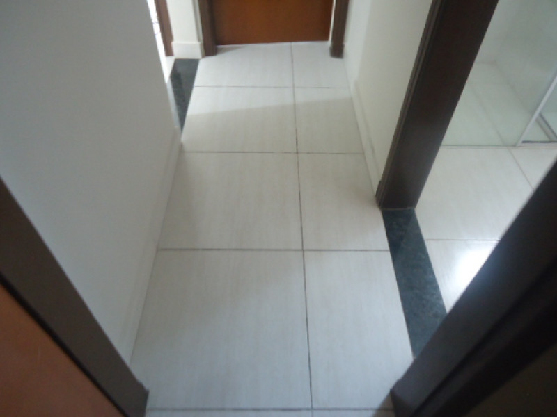 Apartamento à venda Parque Universitario com 71m² e 2 quartos por R$ 250.000 - 1796759521-dsc02595.JPG