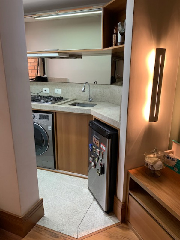 Apartamento à venda Aclimação com 60m² e 1 quarto por R$ 790.000 - 1057361922-image-14.jpg