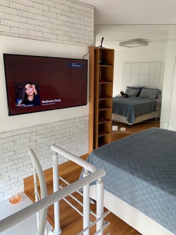 Apartamento à venda Aclimação com 60m² e 1 quarto por R$ 790.000 - 653663092-image.jpg