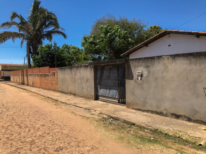 Terreno à venda Centro com 1200m² e 1 quarto por R$ 350.000 - 677897898-af2bcede-abde-4a8f-b470-6a991cabd712.jpeg