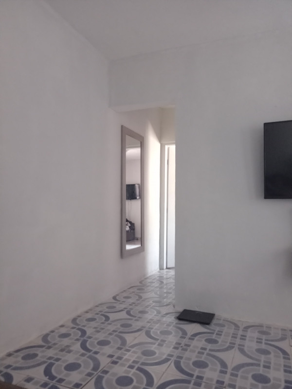 Casa para alugar Vila Sao Joao com 35m² e 1 quarto por R$ 900 - 1030059203-img-20220910-121250.jpg