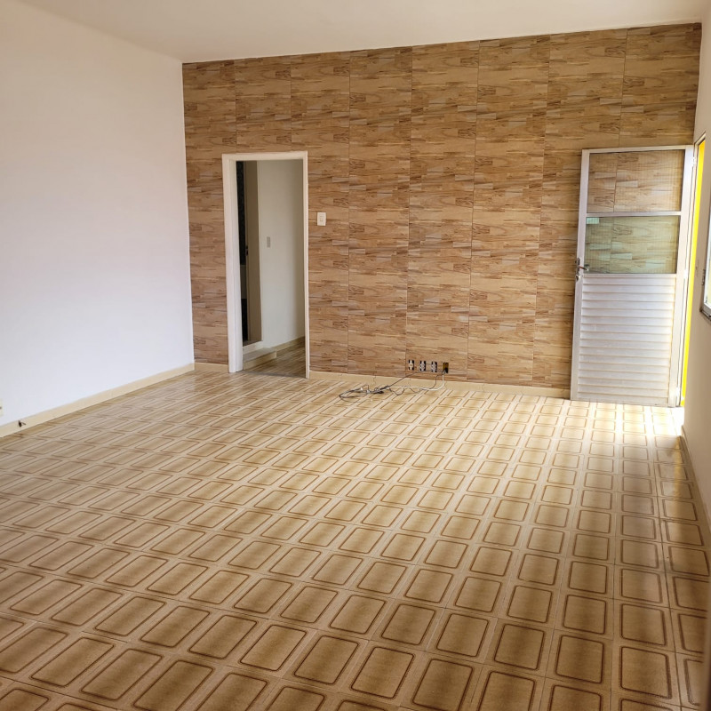 Casa à venda Ribeira com 200m² e 6 quartos por R$ 550.000 - 1100787032-97e68a8e-27ef-492a-8501-8504b5727136.jpg