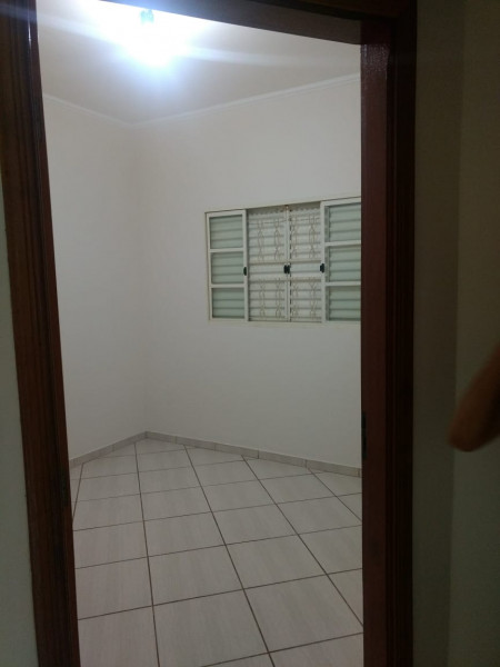 Casa à venda Parque Igaçaba com 102m² e 2 quartos por R$ 240.000 - 263632830-img-20220829-wa0050.jpg