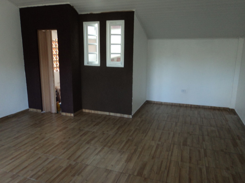 Casa à venda Alto Boqueirão com 110m² e 2 quartos por R$ 320 - 1465127000-dsc02256-copy.JPG