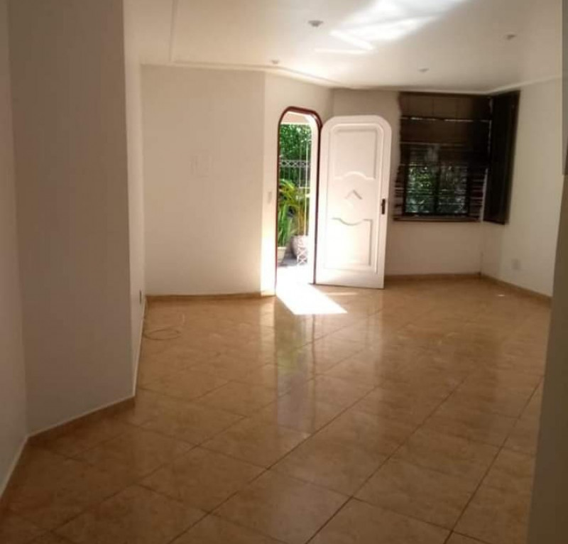 Casa à venda Centro com 300m² e 4 quartos por R$ 947.000 - 21815484-20210831-165216.jpg