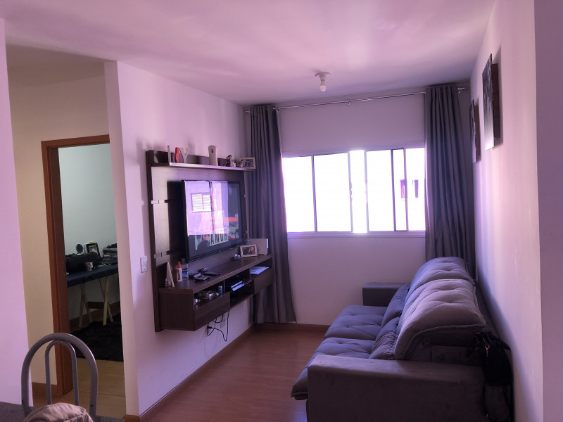 Apartamento à venda Jardim Holanda com 47m² e 2 quartos por R$ 140.000 - 2039105253-09d767db-9388-491c-aa1f-a850bc719809.jpeg