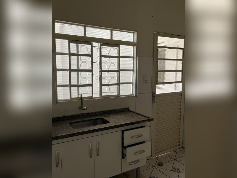 Casa à venda Jardim Florence com 440m² e 4 quartos por R$ 429.950 - img-0420.jpeg