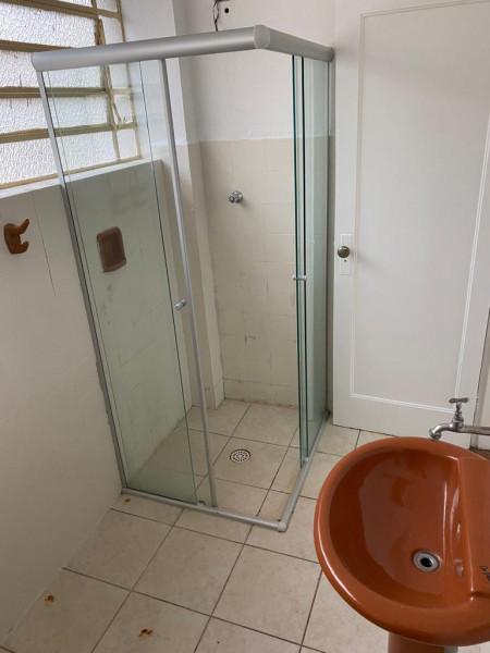 Apartamento à venda Campos Elíseos com 90m² e 2 quartos por R$ 310.000 - 1662307758-banheiro-1.jpeg