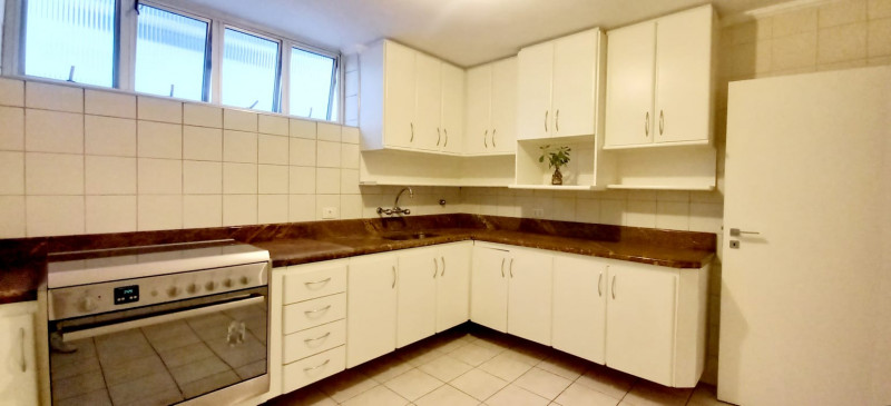 Apartamento à venda Santa Cecília com 130m² e 3 quartos por R$ 1.250.000 - 698743027-ap-cozinha.jpg