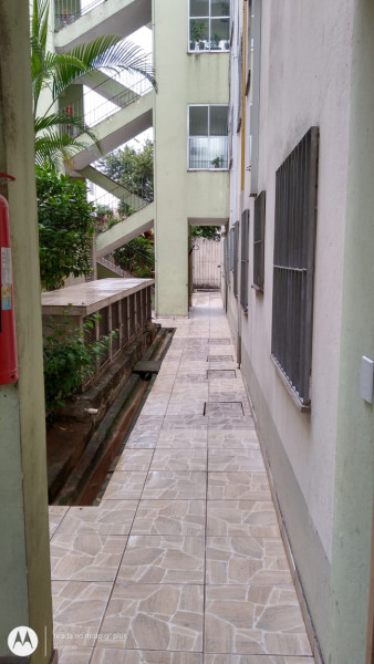 Apartamento à venda Itaquera com 45m² e 2 quartos por R$ 160.000 - 624342031-corredor-parte-interna.jpg